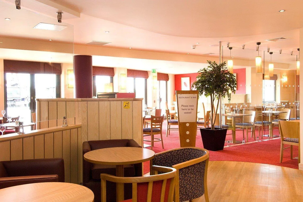 Premier Inn Cambridge Girton