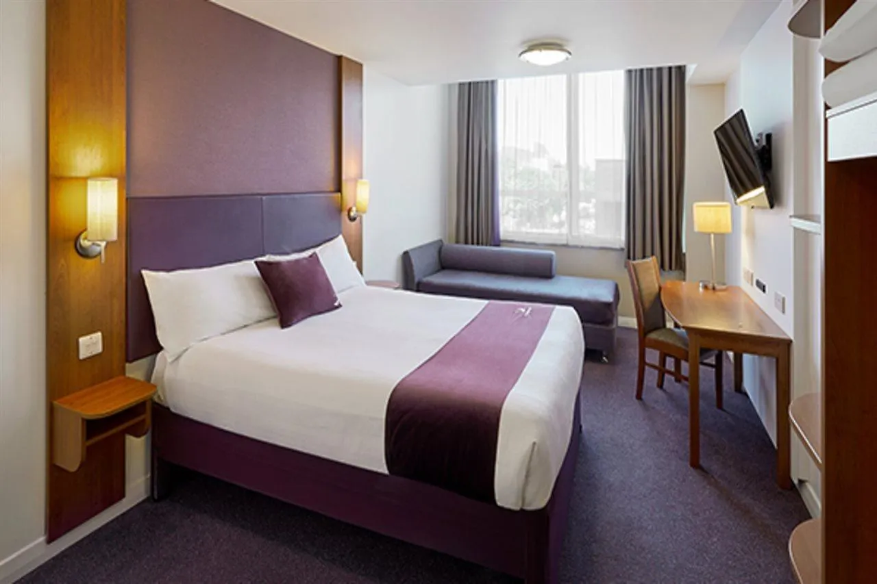 Premier Inn Cambridge Girton