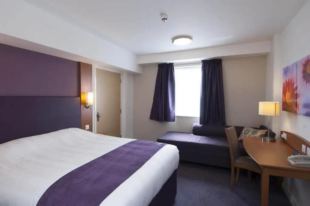 Premier Inn Cambridge Girton